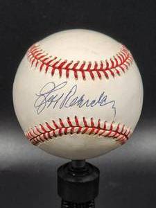 lot 23 image: Minnesota Twins Great Jeff Reardon Autographed Rawlings Baseball with COA