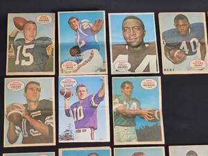 lot 47 image: Assorted Vintage 1969 T.C.G. Topps NFL & MLB Mini Paper Posters