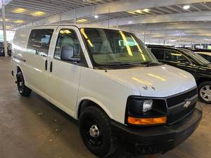 2004 Chevrolet Express Cargo Van 1500