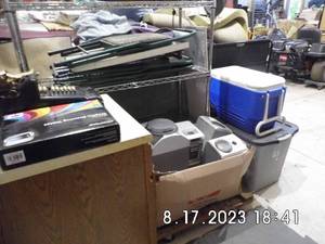 lot 52 image: Graphic Drawing Tablet, Induction Cooktop, Plus