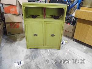 lot 60 image: Medium Size Cupboard