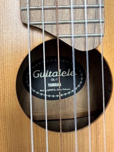 lot 9 image: YAMAHA GUITALELE GL-1 Guitalele Guitar  Ukulele
