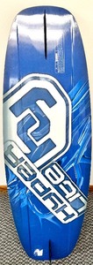 lot 19 image: HYPERLITE Universal Series Fluid 137 Wakeboard with adjustable Boots
