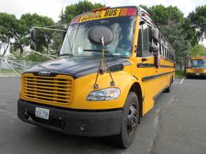 lot 801 image: 2009 THOMAS 77 PASSENGER SCHOOL BUS