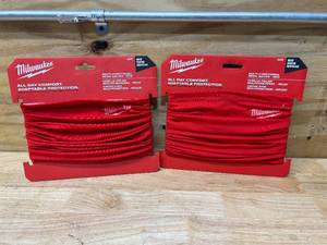 lot 116 image: MILWAUKEE Lot of 2- Red Multi-Functional Neck Gaiters