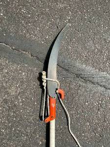 lot 159 image: Fiberglass Tree Trimmer  Extends to 12 Feet