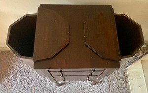 lot 50 image: Antique Martha Washington Sewing Table