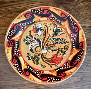 lot 139 image: Rosemaling Bowl and Plate