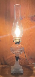 lot 148 image: Vintage New England Whale Oil Lamp