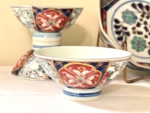 lot 42 image: Vintage Japanese Bowl Set