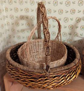 lot 96 image: Assorted Decorative Baskets