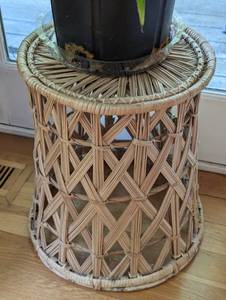 lot 99 image: Vintage Wicker Stand and Plant