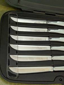 lot 108 image: Vintage Carvel Hall Stainless Steel Steak Knife Set