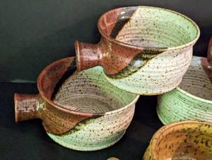 lot 124 image: Minnetonka Art Center Stoneware Soup Crocks
