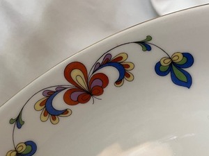 lot 12 image: Porsgrund Farmers Rose Platter