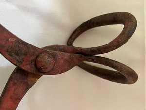 lot 203 image: Antique Metal Ice Grabber
