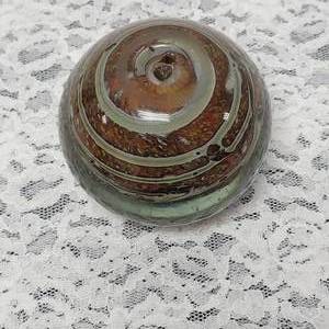 lot 88 image: Glass Paperweight Ibis Jasper Brecciated Style