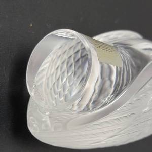 lot 22 image: Lalique Frosted Owl Pedestal Figurine