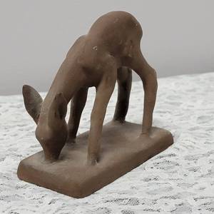 lot 96 image: Karlsruher Majolica Ceramic Figurine Doe Deer West German Pottery