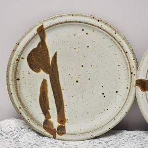 lot 32 image: Studio Art Pottery Charger, pair