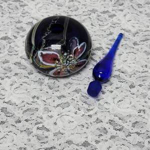 lot 71 image: Cobalt Glasshouse Brakken Art Glass Perfume Scent Bottle