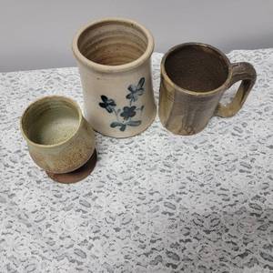 lot 37 image: Studio Art Pottery Vessel Collection  lot of 3
