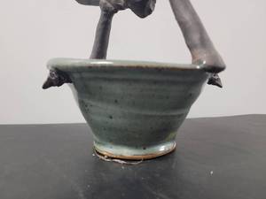 lot 31 image: Studio Art Pottery Branch and Bird Bowl by Kevin Caufield