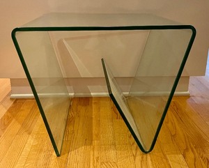 lot 83 image: Gorgeous Contemporary Glass Accent Table