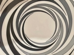 lot 96 image: Rosenthal Studio-Linie Platter by Marcello Morandini