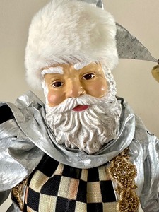 lot 38 image: MacKenzie-Childs Santa Figurine