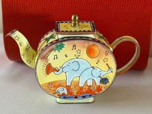 lot 113 image: Charlotte di Vita Miniature Enamel Collectible Teapot