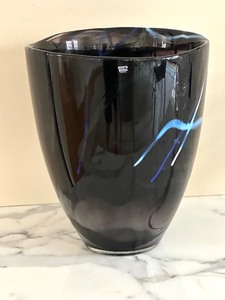 lot 11A image: Kosta Boda Contrast Art Glass Vase