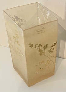 lot 31 image: Stunning Vase by Aviva Stanoff