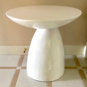 lot 134 image: White Corbin Side Table