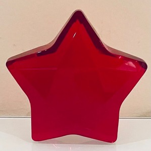 lot 197 image: Red Star Paperweight by Rosenthal