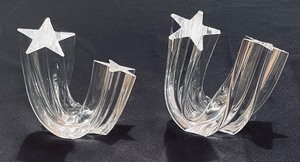 lot 225 image: Two Stuben Crystal Star Stream Sculptures
