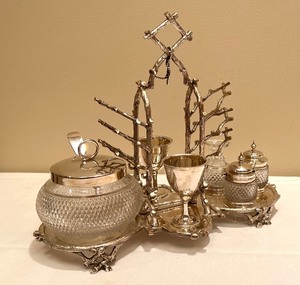 lot 209 image: Antique Victorian Silver Plate Breakfast Cruet