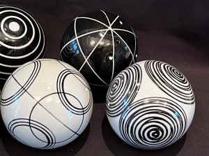 lot 155 image: (7) Decorative Black and White Spheres