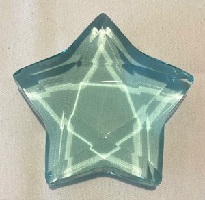 lot 284 image: Rosenthal Turquoise Star Paperweight Decor