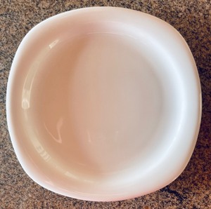 lot 293 image: 7 Small White Plates by Rosenthal