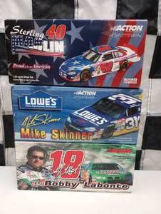lot 18 image: Action Racing 124th Scale Die Cast Cars