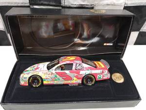 lot 37 image: Action Elite Terry Labonte #5 Kelloggs Iron Man 124th Scale Die Cast Car