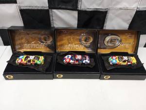 lot 48 image: Action Elite Elliot Sadler Lot 164th Scale Die Cast Cars