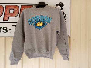 lot 103 image: Jerzees Jeff Gordon #24 Medium Sweat Shirt
