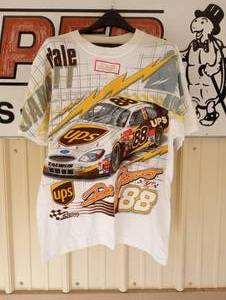 lot 116 image: Chase Authentics Dale Jarrett #88 UPS Medium Sweatshirt