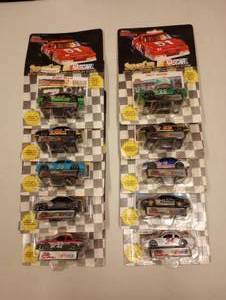 lot 156 image: Racing Champions 164th Scale Die Cast Stock Cars With Collectors Cards And Display Stands