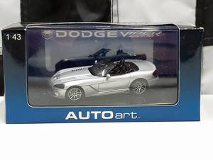 lot 173 image: Autoart Dodge Viper SRT-10 143rd Scale Die Cast Car