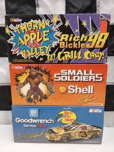 lot 204 image: Action Racing 124th Scale Die Cast Cars