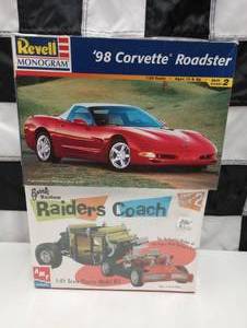 lot 248 image: Ertl AMT & Revell 125th Scale Plastic Model Kits