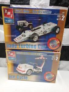 lot 259 image: Ertl AMT 125th Scale Plastic Model Kits.